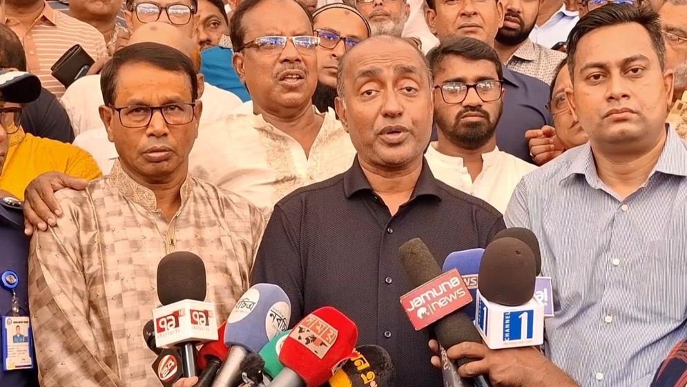 গর্ব করে বলতে পারি, আমার দলের কোনো কর্মী চাঁদাবাজির সঙ্গে জড়িত নয়: আইনমন্ত্রী